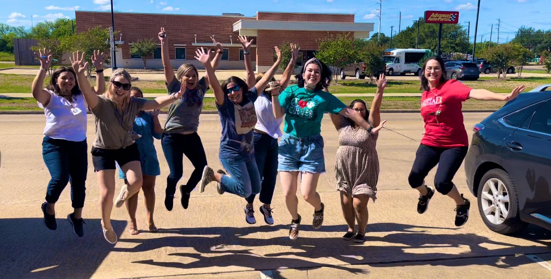 ClassWithCastro's tweet photo. #ceshunt @CulverLCISD #WeCantWaitForSchool ππ₯³ https://t.co/1khiswBGZ3