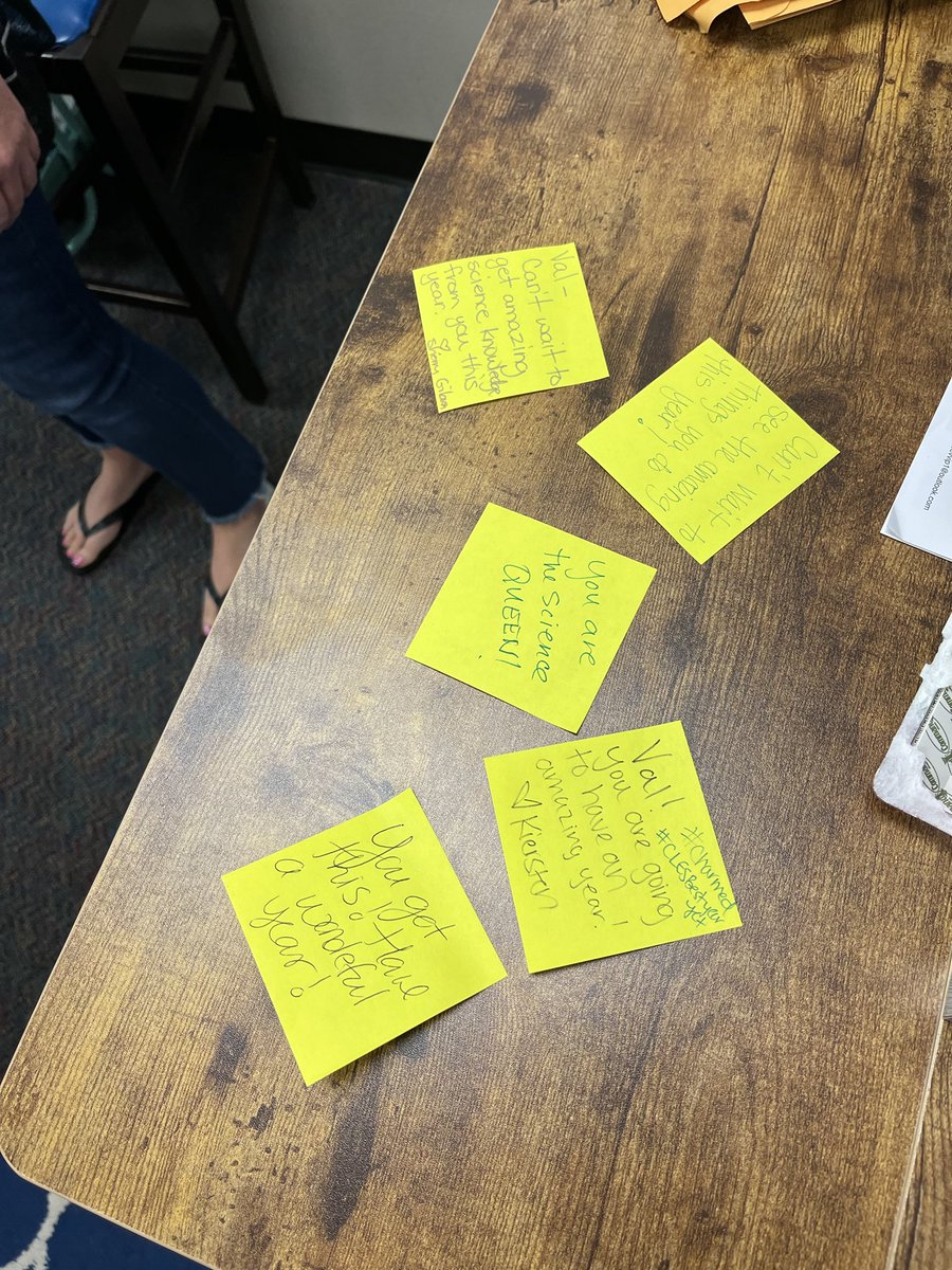 wendymaebranson's tweet photo. #clesbedtyearyet ⁦@School_Jones⁩ ⁦@lisarcrosslin⁩ ⁦@ClaraLoveES⁩ https://t.co/DcClvcqsOZ