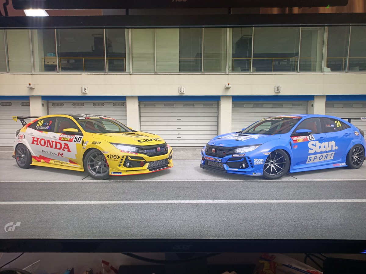 Got creative in the Livery Editor of Gran Turismo 7 tonight, <a href="/tonydalberto/">Tony D'Alberto</a> on the left, made by myself, <a href="/FabianCoulthard/">Fabian Coulthard</a> on the right made by @DivinalSeventy2
Might run an eseries in these, <a href="/WALLRACINGAU/">Wall Racing</a> #tcr <a href="/TCRAustralia/">TCR Australia</a> #GT7