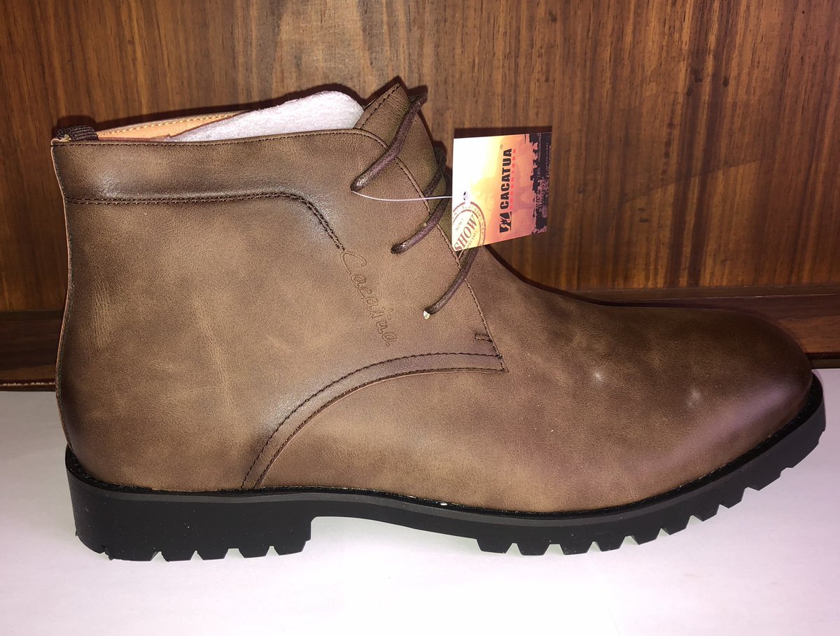 rozallah's tweet photo. Readily available $35, size 6-11 0777871041 app/call https://t.co/cYKbjAmSZ6