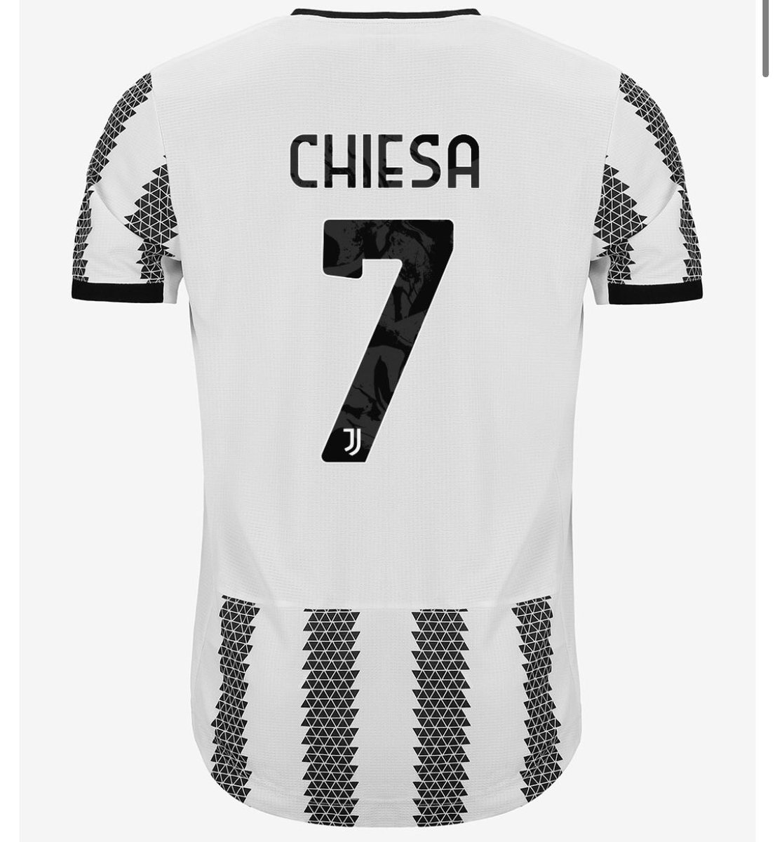 The_AJC_'s tweet photo. 🚨GIVEAWAY🚨

As promised after Bremer signed we’re giving away 3 Juventus 22/23 Kits away. (Winners choice) size and all

We will let everyone know how to enter but it starts with: 

✅ Following @AllJuveCast here
✅ Subscribing to our YouTube channel
✅ Like and RT this post. https://t.co/itKIKZLK8n