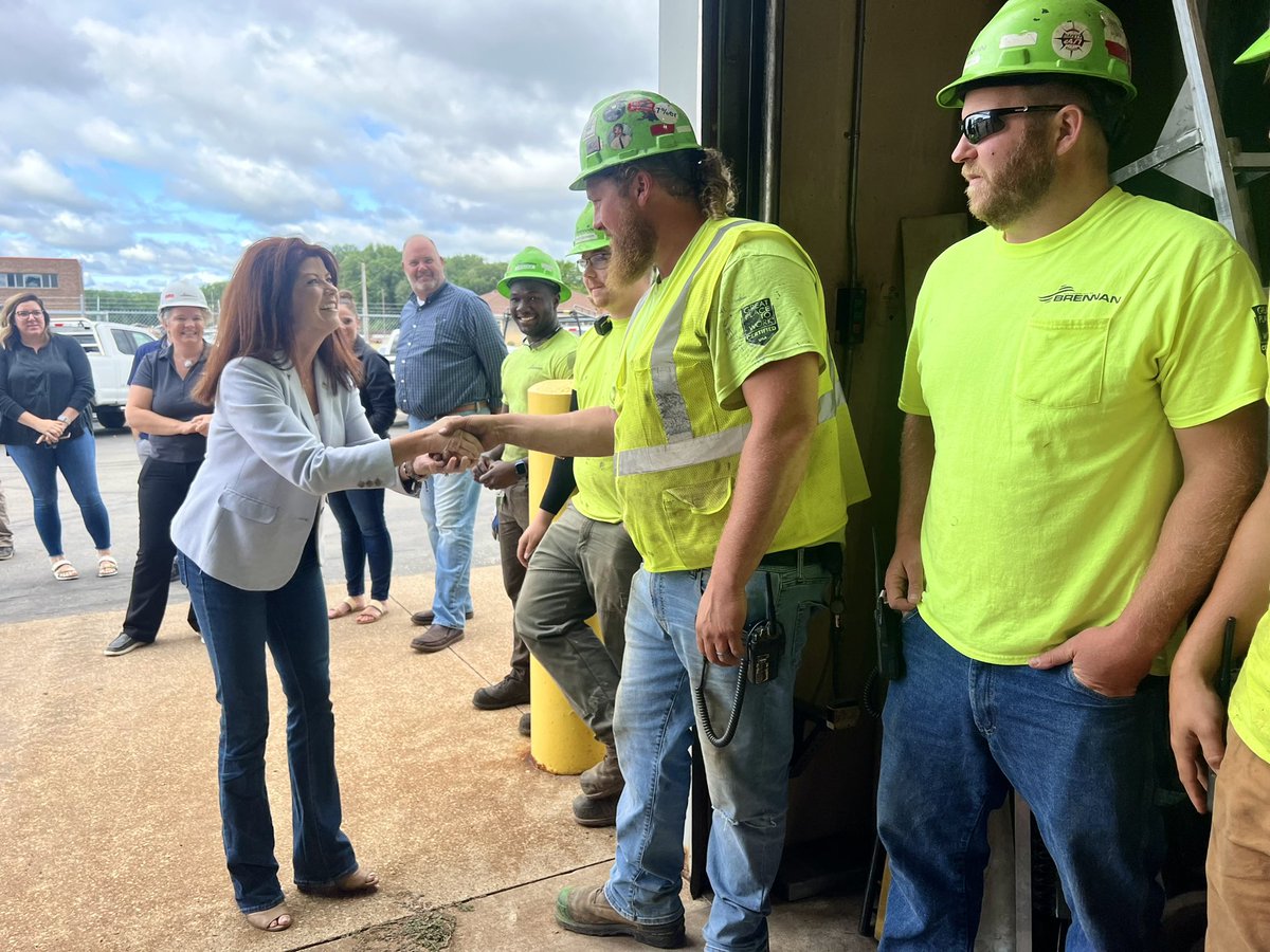 RebeccaforReal's tweet photo. Stopped in La Crosse to energize conservatives to get out the vote! Let’s win tomorrow so we can retire Tony Evers in November! #TakeBackWI https://t.co/BFEVl5pycO