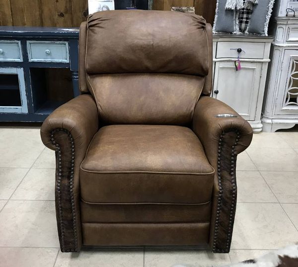 OurStuff3's tweet photo. What’s better than enjoying your favorite moving while lounging on a comfortable #recliner? Check out this #reclinerchair that features a powered recline, foot extension, and a stainless steel cup holder- https://t.co/yBgiYOeNpj #rockerrecliner #reclining #customrecliner https://t.co/WFYwLA3Qd7