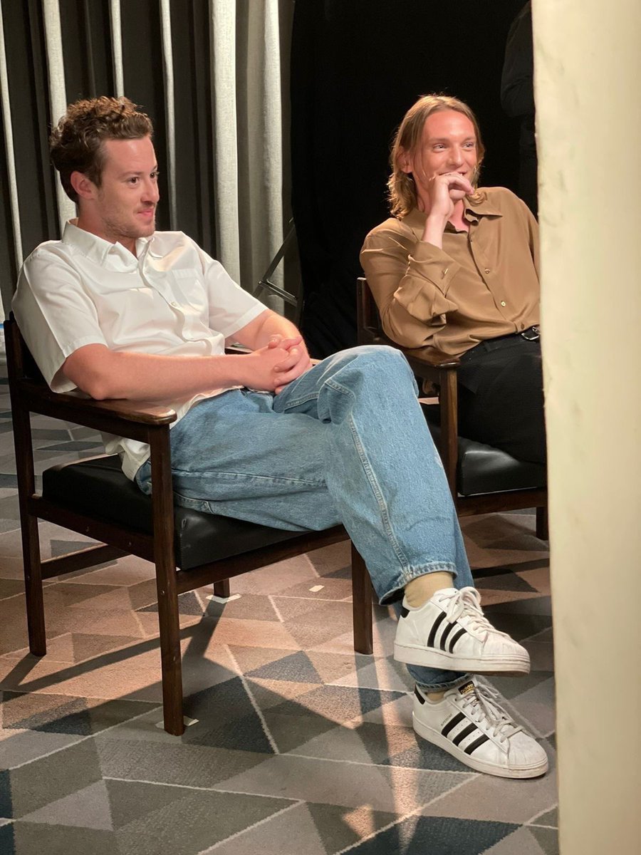 She’s a 10 but she’s obsessed with this duo