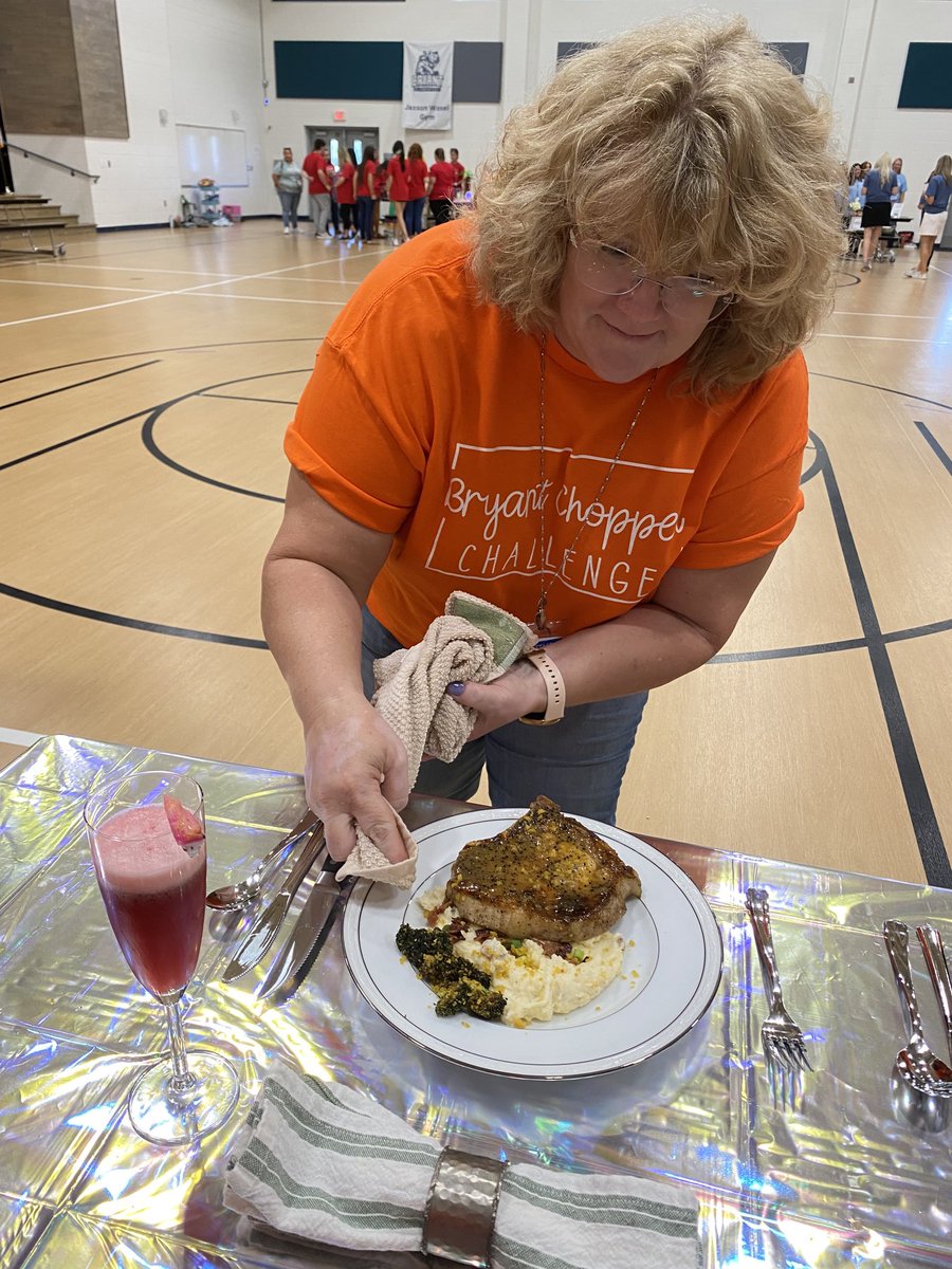 The final touches💕🥂💙#bengalpride #Academic Support  We’re classy!🤩