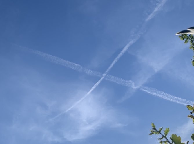 The Scottish flag in the sky above Paris!