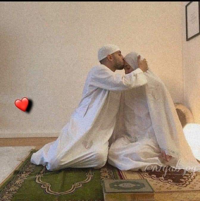 Javedkhan19871's tweet photo. - Having someone who motivates you for praying  is a blessing from ALLAH. 🤍💞🥀 https://t.co/gLEbvSAvrK