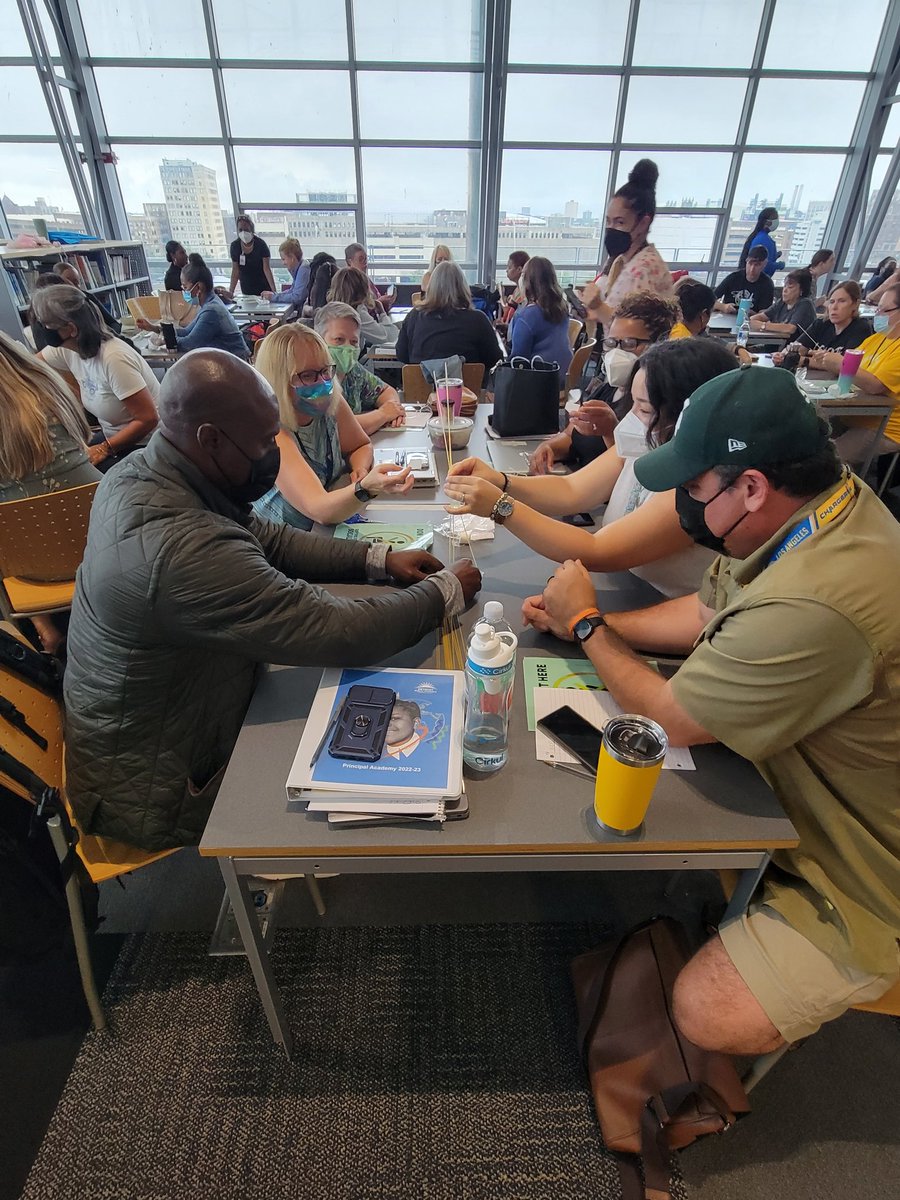 Day 1 of this year's SIP Institute kicked off with The Marshmallow Challenge as our community builder in Cohort 2! The competition was fierce! <a href="/Susie92286632/">Nidia Ashby</a> <a href="/priestemdpscd/">@PriestEMDPSCD</a>