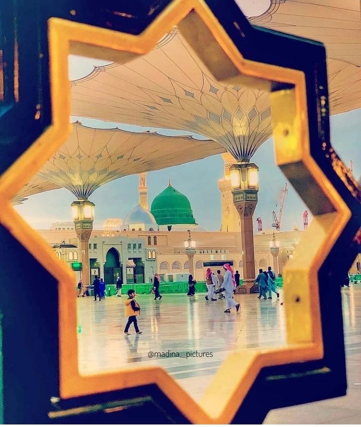 Tʜᴇ  Mᴇssᴇɴɢᴇʀ ᴏғ Aʟʟᴀʜ prophet Muhammad ﷺ ( peace Be upon him ) sᴀɪᴅ Hᴜssᴀɪɴ  ɪs ғʀᴏᴍ ᴍᴇ ᴀɴᴅ ɪ ᴀᴍ ғʀᴏᴍ  Hᴜssᴀɪɴ 
Tʜɪs ɪs ᴛʜᴇ ʙʟᴇssᴇᴅ ʀᴇsᴛɪɴɢ ᴘʟᴀᴄᴇ ᴏғ ɪᴍᴀᴍ Hᴜssᴀɪɴ ( R.a ) ɪɴ ᴋᴀʀʙᴀʟᴀ
#muharram2022 #ImamHussain #ahlebyt