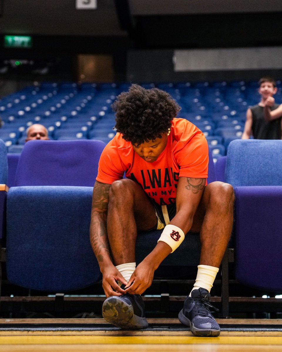 Auburn Basketball tweet media