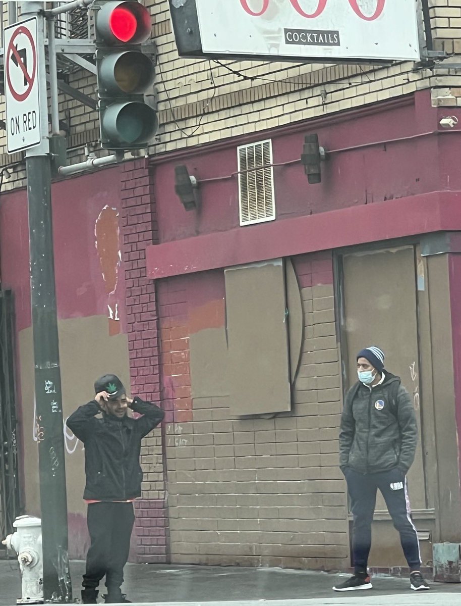 citizenj17's tweet photo. While #SanFrancisco leaders shake down residents via parking tickets and towing at #800OFarrell, drug dealers are untouchable at #800Larkin.
#SanFrancisco #USA #LondonBreedLegacy https://t.co/DYgarHvRrY