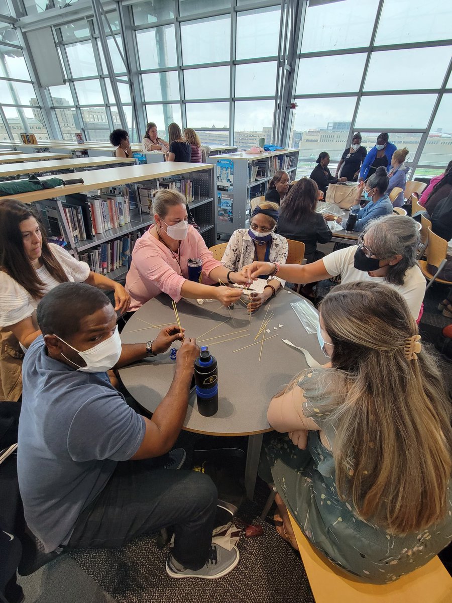 Day 1 of this year's SIP Institute kicked off with The Marshmallow Challenge as our community builder in Cohort 2! The competition was fierce! <a href="/MiddleMunger/">Munger Elementary Middle School</a> <a href="/Susie92286632/">Nidia Ashby</a>