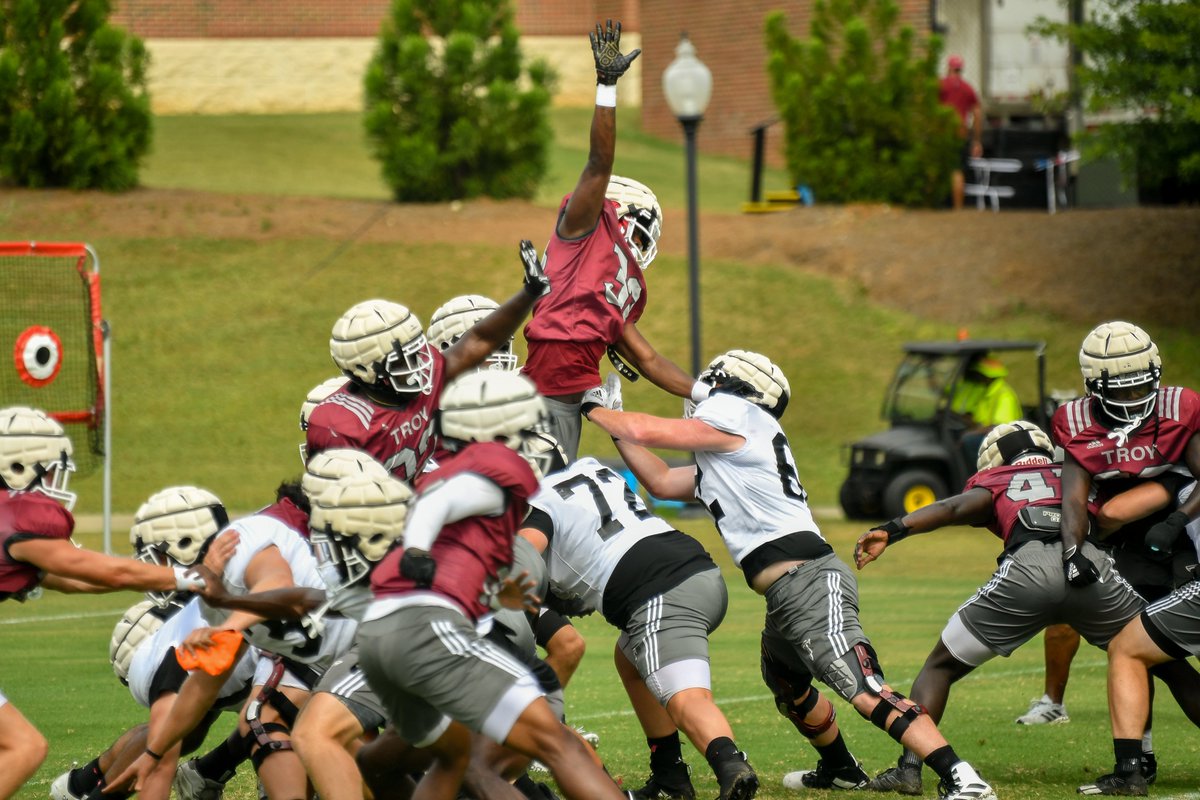 Troy Trojans Football 8x⚔️ tweet media