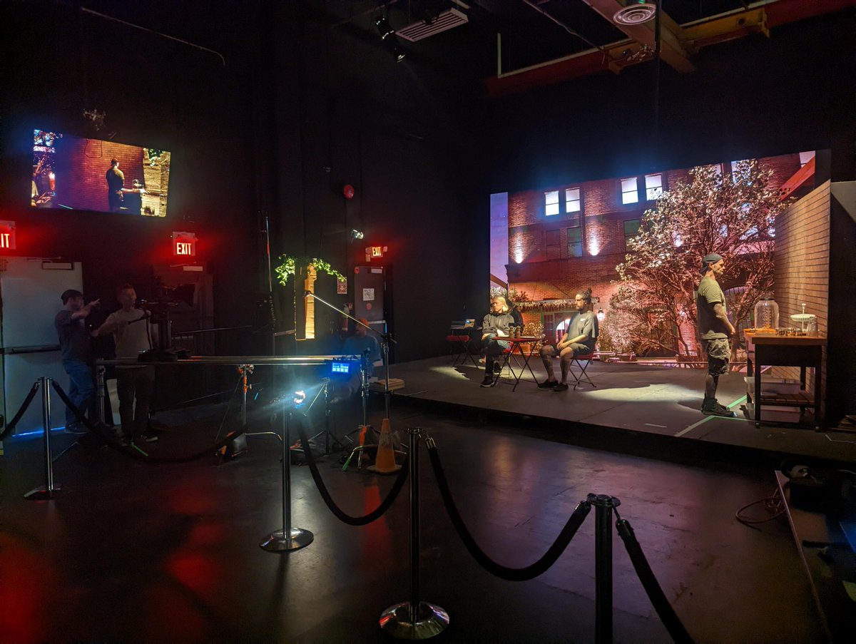 Our virtual production stage is set up and ready to go with the VIVE Mars CamTrack at <a href="/siggraph/">ACM SIGGRAPH</a>. Shoutout to <a href="/ArcturusXR/">Arcturus</a> and <a href="/dlxrofficial/">Departure Lounge Inc</a> for helping to make this demo happen.

Learn more: spr.ly/6018zATIM

#VIVEMARS #SIGGRAPH2022 #trackedonmars #virtualproduction