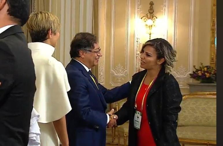 ColombiaOEI's tweet photo. 🇨🇴En la Casa de Nariño, el Jefe de Estado, @petrogustavo su esposa @Veronicalcocerg la Vicepresidenta @FranciaMarquezM y el Canciller @AlvaroLeyva recibieron el saludo protocolario del Cuerpo Diplomático acreditado en Colombia 🧵director #OEI @zuluagapardo @erikajobb https://t.co/FBRhfDKuxj