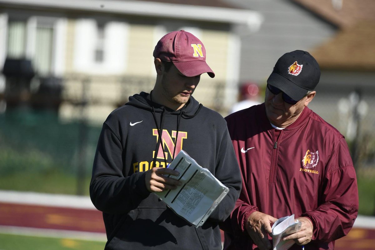 KoryBurdick's tweet photo. Football runs in the family https://t.co/sf1QTpaxTH
