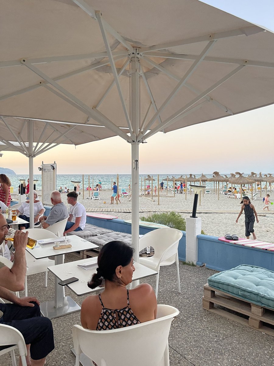 aestheti. tweet media