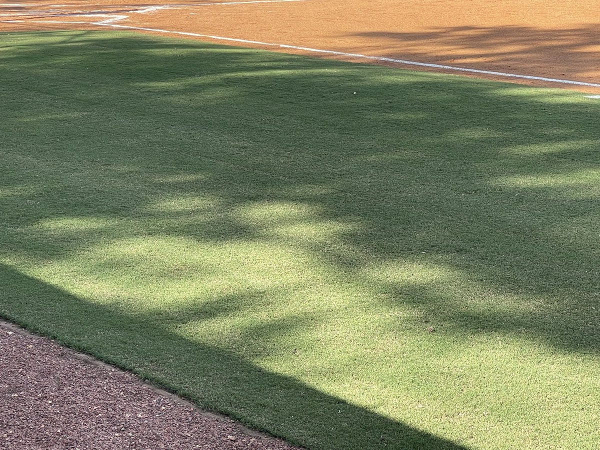 JimmyMesser1968's tweet image. Great job on our grass by Parker Harris and Tyler Parvin!  Best grounds crew around! #firstclassfacilities #ourathletesdeservethebest #WeAreJA