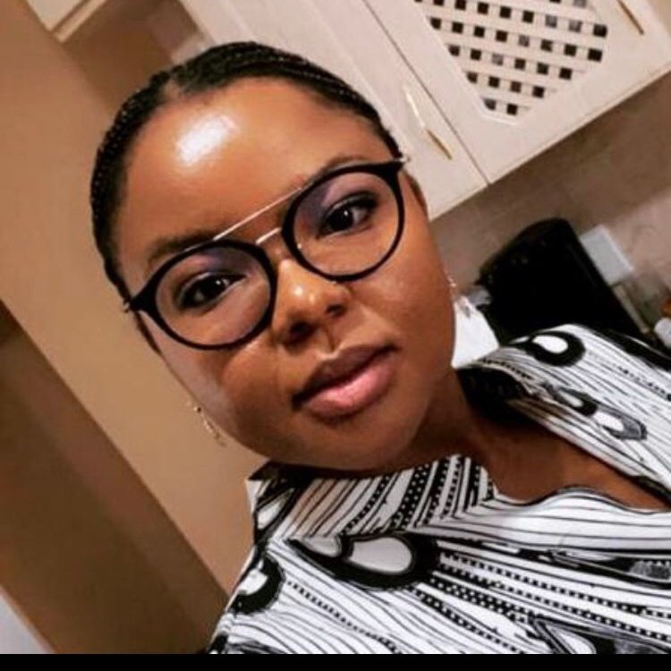 #NewProfilePic #RichAuntyVibes ☺️