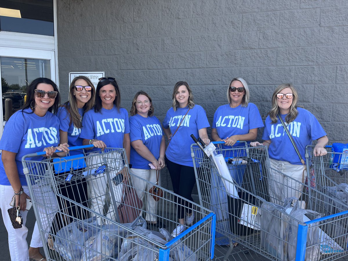 aesegdorf's tweet image. Shopping til we drop thanks to @granburyisd THANK YOU! THANK YOU! THANK YOU! We are ready for a great 2022-2023 school year! #aes #aes3rd