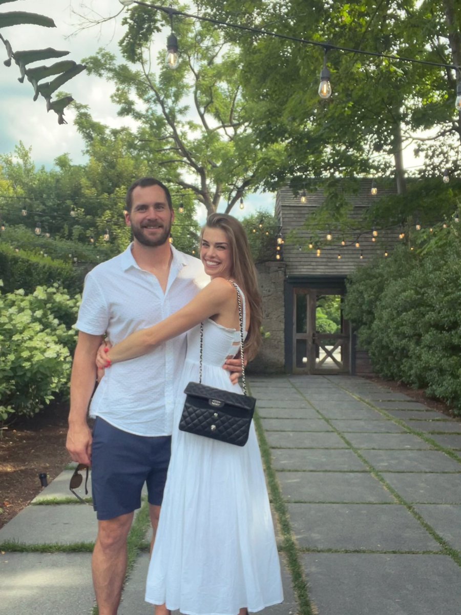 I blame all current and future smile wrinkles on you.
😍