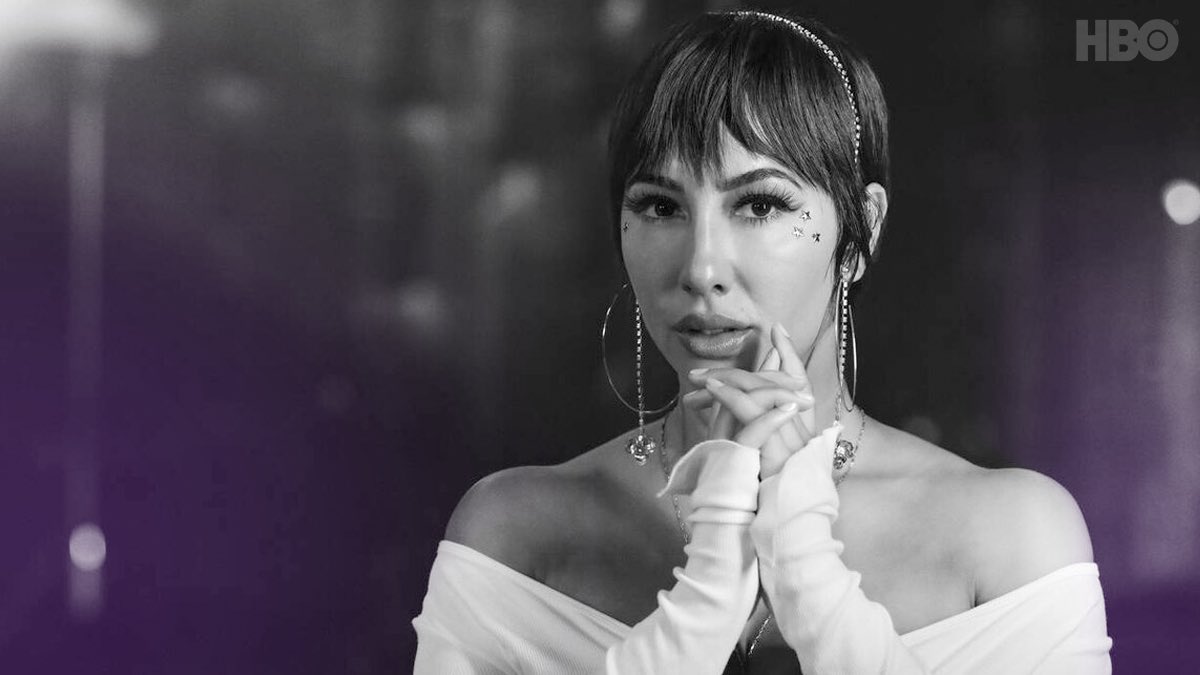 Sending <a href="/MsJackieCruz/">Ms. Jackie Cruz</a> virtual 🌹's on her bday 💜 Catch Jackie on ‘Rosa’ AND 'A Tiny Audience' Season 1 available on HBO Max 🎉