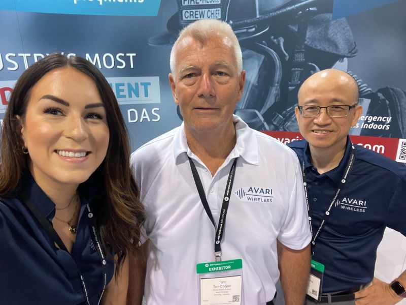 AvariWireless's tweet photo. Avari Wireless is live at #APCO22! Visit us at booth #1718 to learn more about the Avari VitalLink solution, the industry’s most advanced and resilient in-building digital DAS. #publicsafety https://t.co/hN86XQaekJ