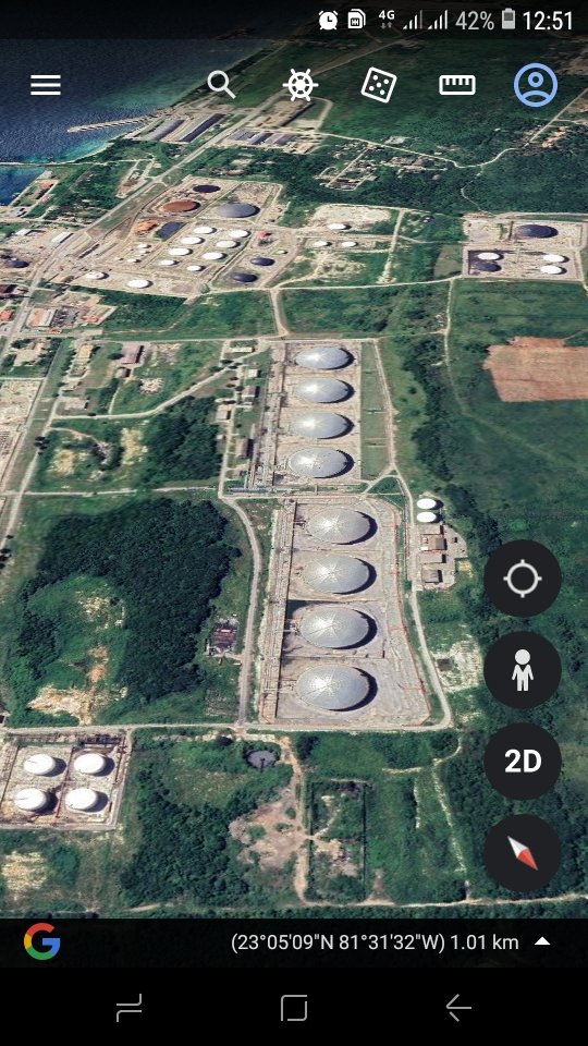 KarelDG88's tweet photo. Ubicación de los depósitos de combustibles en #Supertanqueros #Matanzas, el riesgo es grande tratándose de producto infaltable #FuerzaMatanzas #FuerzaCuba #CubaEsMatanzas #YoApoyoAMatanzas https://t.co/yQXneLaZHW