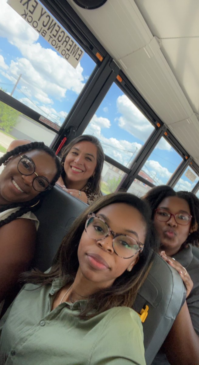 RLamanoco's tweet photo. The wheels on the bus go ‘round and ‘round all through the town. Teacher field trip to @hmns with @Mitchell_Elem for team building. @RGVReaderLeader @JohannaHeegeman @CollierYoeli @I_Hampton1 @_MrsPetersonK @iKeepUpwithK https://t.co/iJuOXrXZjy