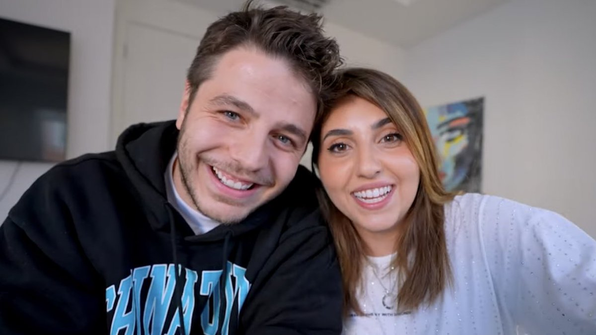 AnasalaTrending's tweet photo. -
Finally! New Arabic Video is uploaded!
Many joy and spontaneous and fun! 
The idea is needed as always challenges!
Share and Retweet your opinion with us!
-
The Link of the Video :
https://t.co/3lrmyiLi3K
-
#AnasalaFamily
#WeLoveAnasalaFamily 
#AnasalaFamilySupporter https://t.co/D6aaiNxZ4l