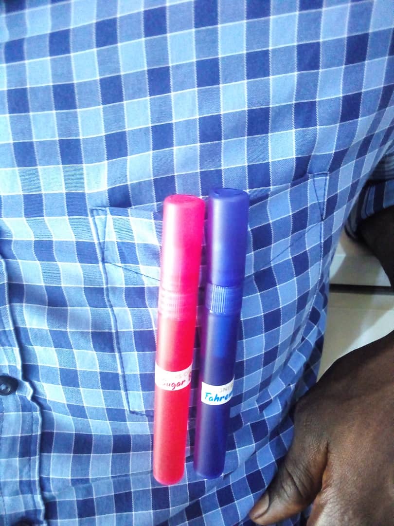 Kings_Perfumery's tweet photo. Our newest addition, "pen perfumes".

It's very pocket friendly in all aspect 🙃.
The contents are all oil perfumes. It's available in any oil perfume fragrance 😊.

It's a 12ml

Price: ₦1,500 https://t.co/Ee1rcDvSds
