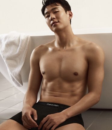 TheSpursExpress's tweet photo. #Tottenham attacker Son-Heung Min has been named as a new brand ambassador for Calvin Klein. https://t.co/sLorSHne3W