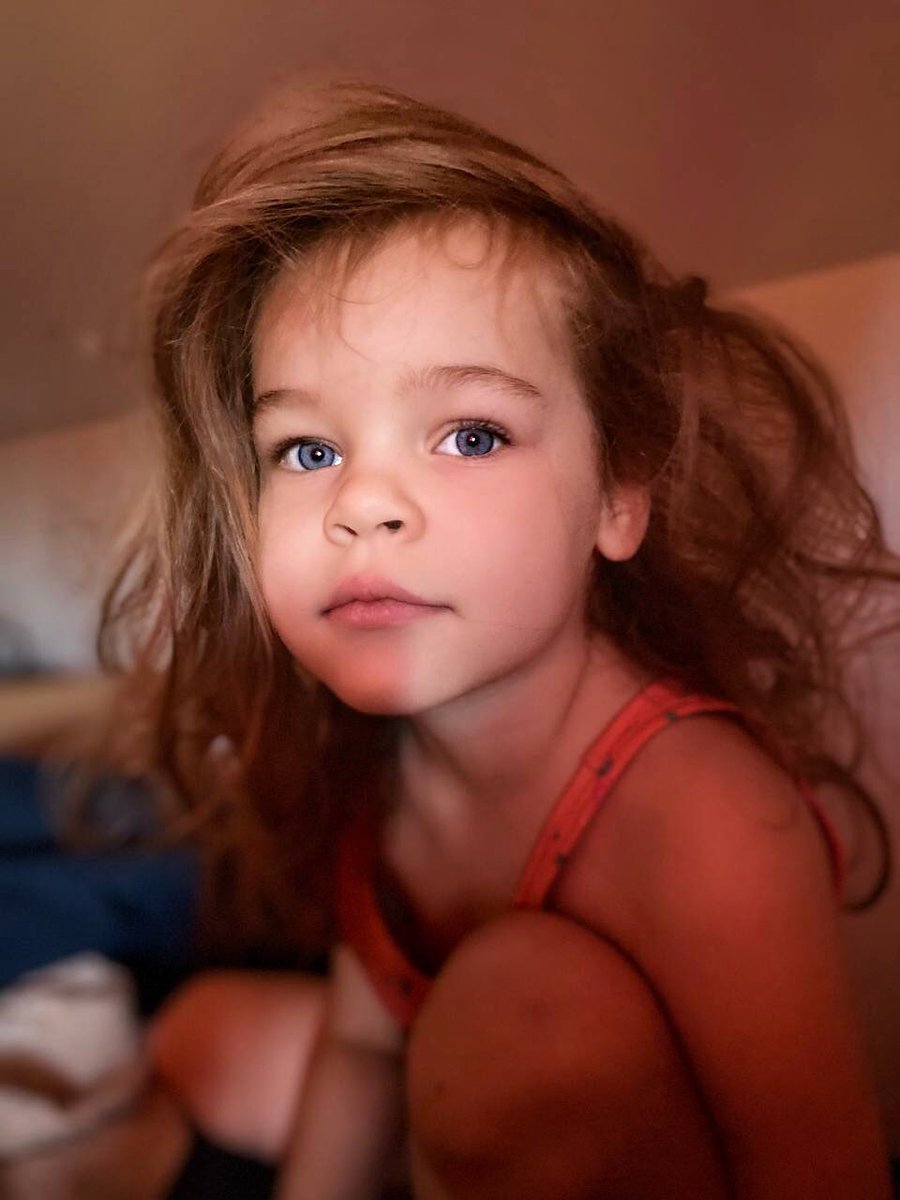 1. Every day I fight for my daughter, I fight with her against her illness. Sometimes I get very tired and I don't have enough strength. Every minute I think about how to raise money to buy her medicines. ⏩ paypal.com/donate/?campai… #VarуushaMayer #SLC6A1 #EpilepticEncephalopathy