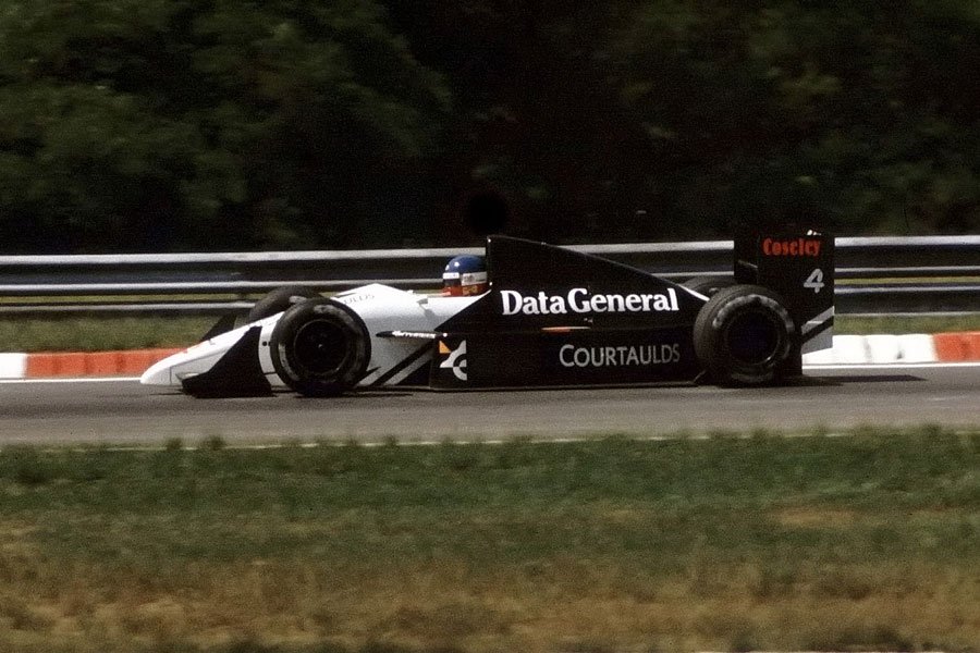 The quickest of the normally aspirated runners, Philippe Streiff (Tyrrell-Ford-DG016) qualified well in 14th position. Hungarian Grand Prix, (qualifying), Hungaroring, 7-8 August 1987. 📷 Carsten Riede #F1