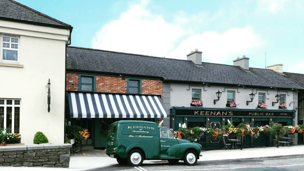 A landmark pub, boutique hotel and fabulous lunch and dinner stop for passing motorists as they cross the river Shannon.

Check out our menu or book a table at Keenanshotel.ie ✨
Food served Monday to Saturday until 8.45pm and Sundays 7.30pm.