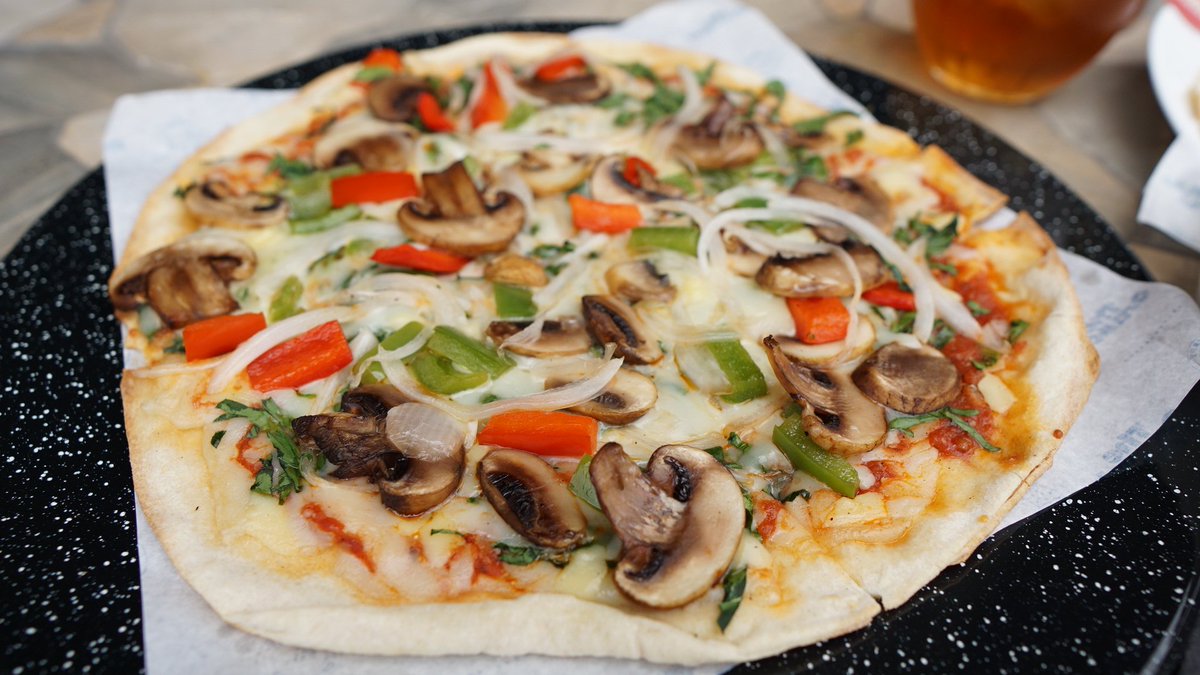 Yozne1's tweet photo. No te puedes perder nuestra nueva recomendación 🔥

¿Ya saben de quien estamos hablando? 🍕 Síguenos en instagram y ve está increíble recomendación 🍗

#FoodiePlaces #recomendaciónfoodie #foodiepoblana #apoyemosalconsumolocal #consumolocal #foodieporn #darkkitchen #puebla https://t.co/aJgM8i71XY