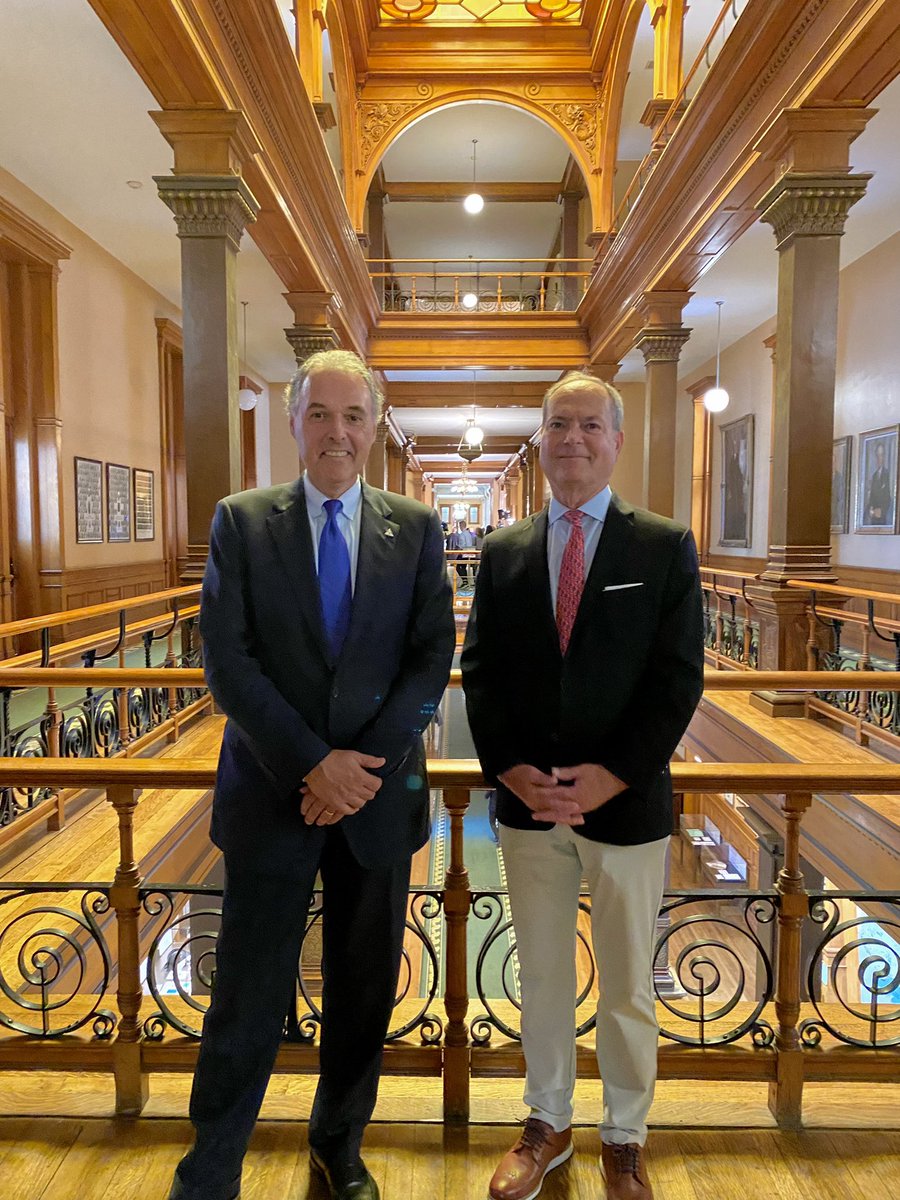 At Queen’s Park with <a href="/voterickbyers/">Rick Byers</a> today for the election of the Speaker of the House, and ready to Get It Done for workers, for families and for students.