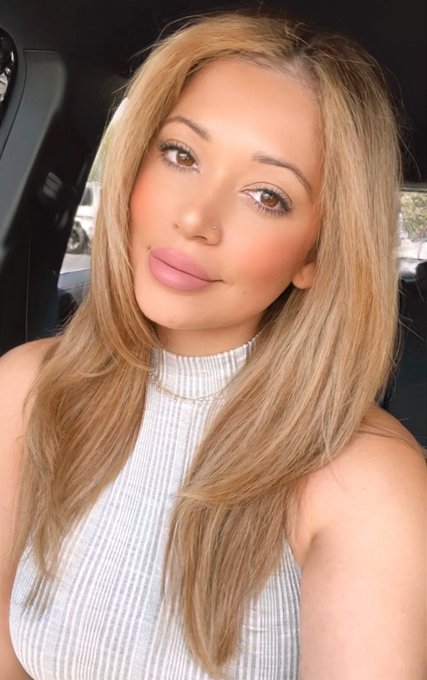 Happy Monday! ❤️&zwj;🔥 My OF is FREE right now!!  https://t.co/83cifxspDy https://t.co/bds9avZjce<a href="/tag/prettysky"class="tags"><span>#prettysky</span></a>