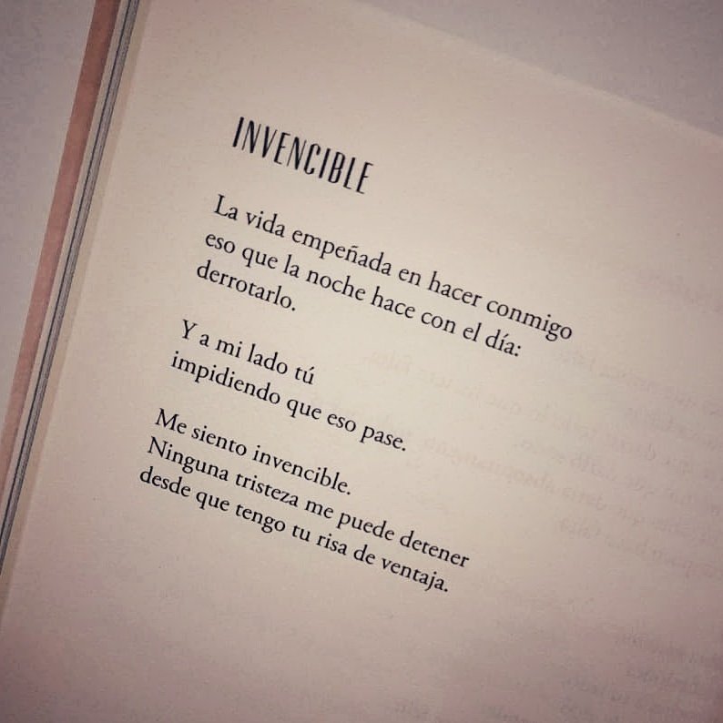 Algunos_Versos's tweet photo. #invencible #Marwan #tu #poesia #Poetry #libros #aTuLado #FelizLunesATodos #FelizLunes https://t.co/edj0164gW4