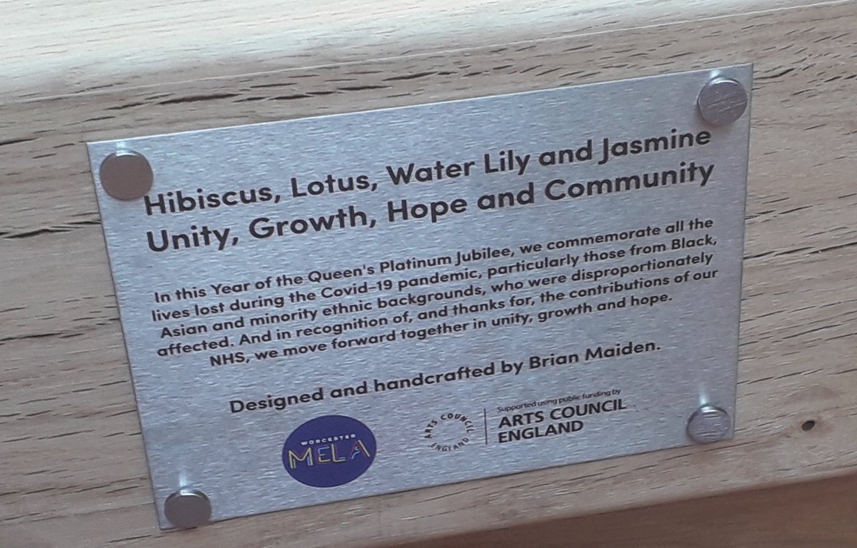 billhartnett1's tweet photo. I attended a Moving ceremony at the Alex Hospital with Cllr Jabba Riaz @WorcesterMela for the unveiling of a piece of public Art to remember those that have passed during the covid pandemic in Worcestershire.We had Poetry,dance and the artist who made the sculpture. Thank you. https://t.co/VQARIMuimQ