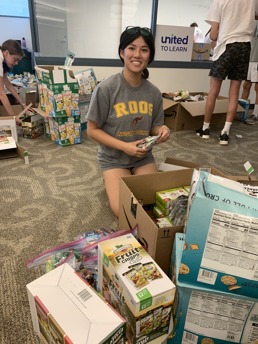 unitedtolearn's tweet image. A BIG THANK YOU to the volunteers who helped us prepare #LearningLaunch supplies for our #U2LSchools!
A few weeks ago we had volunteers help us make gift card trees, healthy snack baskets, &amp;amp; attendance incentives! Thank you to everyone involved!
#LearningLaunch2022 @dallasschools