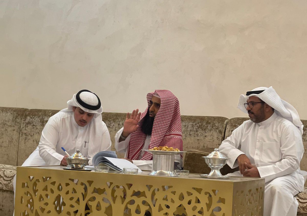 ﴿ وَمِنْ آيَاتِهِ أَنْ خَلَقَ لَكُم مِّنْ أَنفُسِكُمْ أَزْوَاجًا ﴾ 

الحمدالله الذي بنعمته تتم الصالحات 
تم بحمد الله وفضله "عقد قراني"
سائلاً المولىٰ عز وجل
لي ولكم التوفيق والبركة لما يُحبه ويرضاه

اخوكم : ناصر جزاع القحص