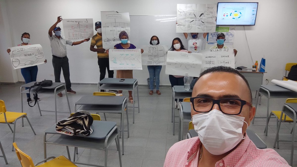 bicastro1011's tweet photo. La pandemia nos tomó por sorpresa y PTA no se detuvo, ahora con un nuevo gobierno que busca el #Cambio real, estaremos más fuertes que nunca, estamos con ustedes @agaviriau @Mineducacion hoy #PTAsaludaAlMinistroAGaviria  #PTAterritorioDeCambioPazyVerdad @PTA_Colombia https://t.co/YhvuUkpwwQ