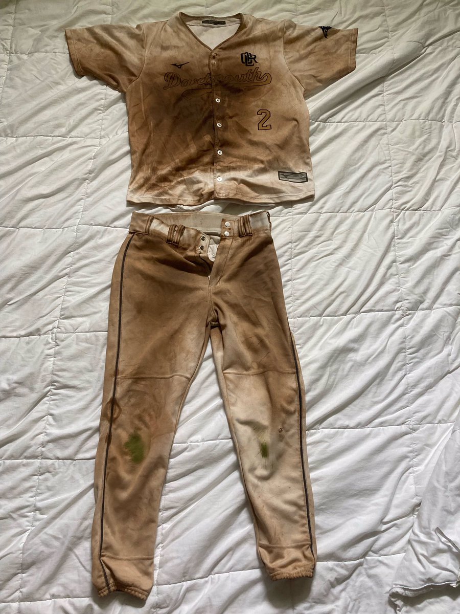 CDNBaseball's tweet photo. This is how Dartmouth OLR Renegades 22U IF/OF Ryan Fitzgerald’s uniform looked after this weekend’s @baseballcanada 22U National Championships where @dartmouthjunz took Silver.

This uni was white on Thursday and they wore their black jerseys one game so it could have been worse. https://t.co/GWltN7VPVS