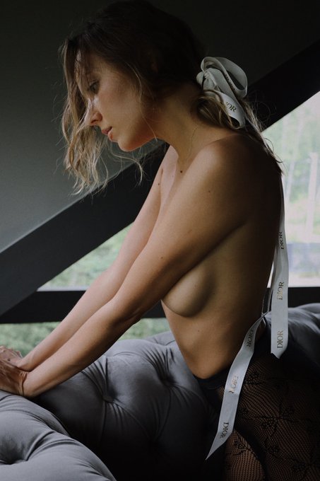 Sorry, my angels, haven&rsquo;t been here for a while, spending time with family &hearts;️  Glad to present you few<a href="/tag/nudemodel"class="tags"><span>#nudemodel</span></a><a href="/tag/nude"class="tags"><span>#nude</span></a><a href="/tag/erotic"class="tags"><span>#erotic</span></a><a href="/tag/nsfw"class="tags"><span>#nsfw</span></a><a href="/tag/eroticmodel"class="tags"><span>#eroticmodel</span></a>