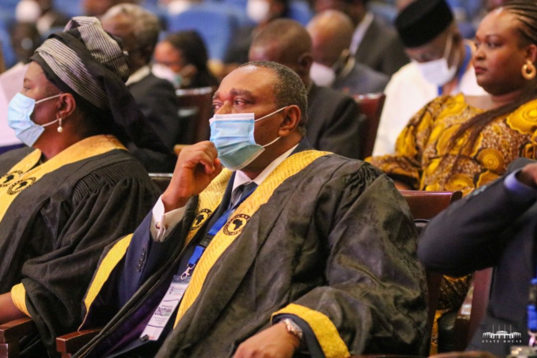 fatsanigunya1's tweet photo. #AFBA was established in 1971 as a professional body uniting individual lawyers and national legal associations in #Africa.  The Association was designed to be a federation of national legal associations, corporate and unincorporated legal entities, and individual lawyers. https://t.co/8RIu78zNiZ