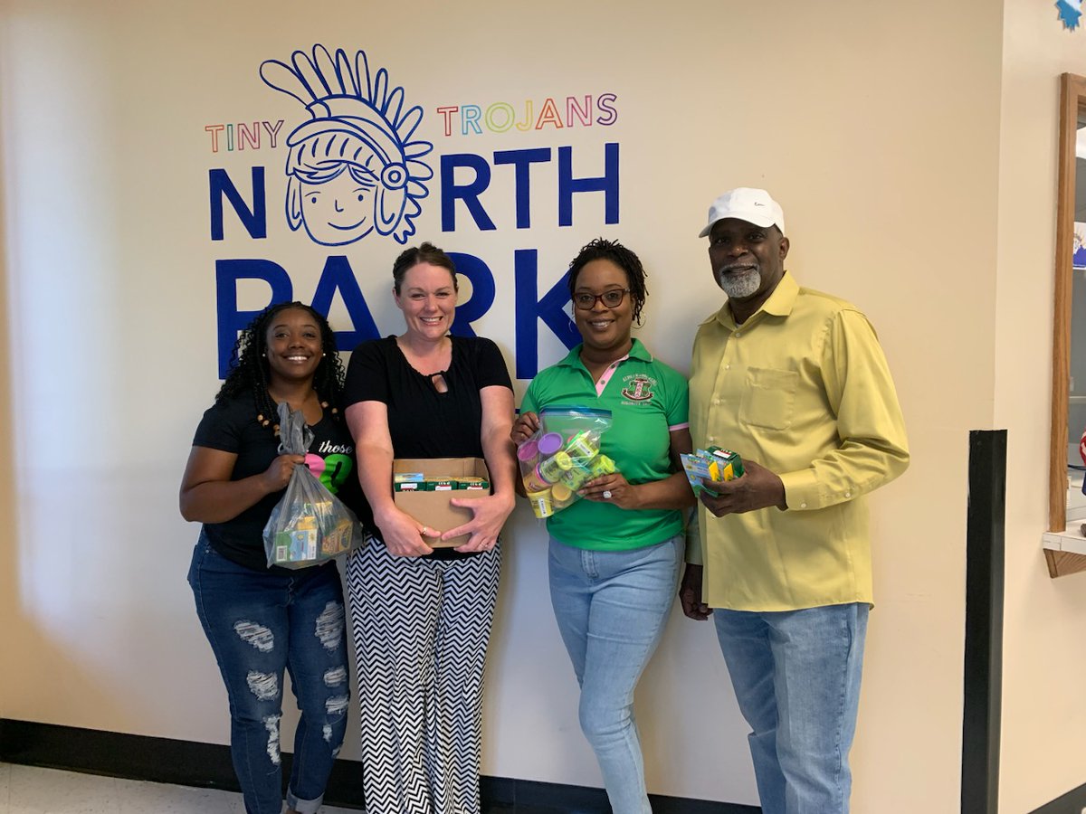 We appreciate the Alpha Kappa Alpha Sorority, Inc. for its continuous partnership AND for the many school supplies members collected for the students at <a href="/NorthParkKids/">North Park Elementary School</a>.  

#HCSBetterTogether