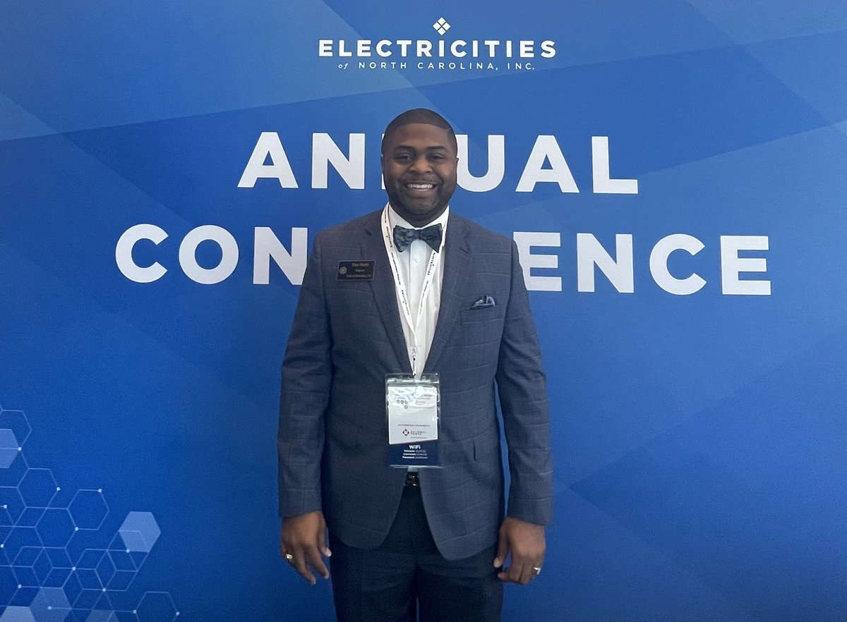ElectriCitiesNC's tweet photo. Happy to have @MayorDonHardy1 in attendance at #ECAC22 ! https://t.co/8wrxsBMj8E