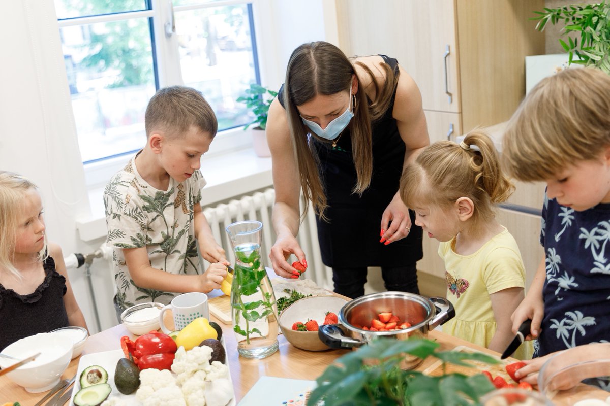 Nutrameg's tweet photo. We are honored to donate 10'000 EUR to improve the technical use of the kitchen at the @bernuslimnica  (Children's Clinical University Hospital). 

#nutrition #healthylifestyle #healthyliving #health #kids https://t.co/OkHtSLOjjW