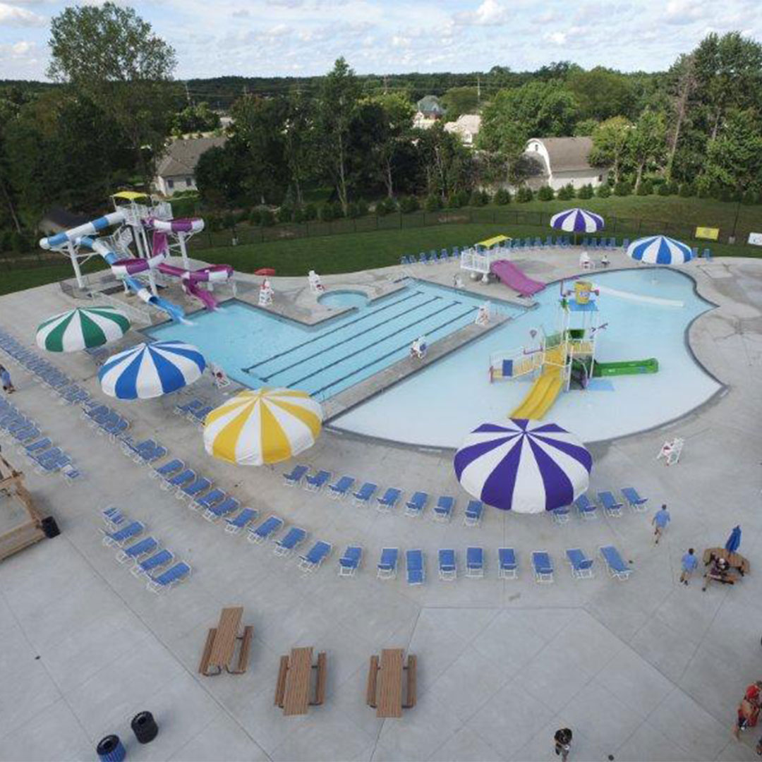 loraincounty's tweet image. School is right around the corner and we have officially entered the late season for community pools. Don&apos;t miss out on some last-minute fun at the pool!

Today through August 24, the Avon Pool will be open daily from 11AM to 6PM.

#avon #avonpool #communitypools #loraincounty